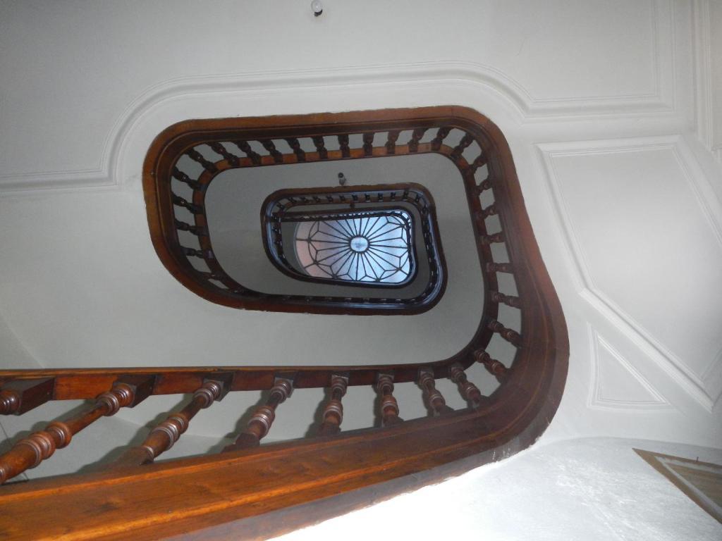Abri Du Passant Bed & Breakfast Roubaix Luaran gambar